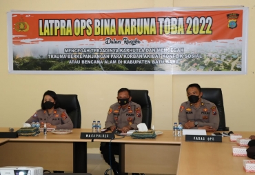 Wakapolres Kompol Jono saat memimpin LatPra Ops Bina Karuna Toba 2022 (Foto/ HumaspolresBB)