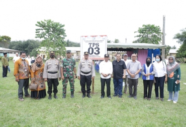 Bupati Asahan Tinjau Pelaksanaan Pilkades di Kecamatan Buntu Pane dan Simpang Empat