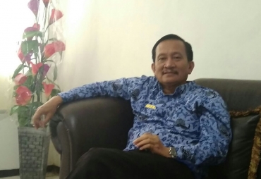 Kepala Dinas Pemberdayaan Masyarakat Desa (DPMD) Kabupaten Karawang, Ade Sudiana