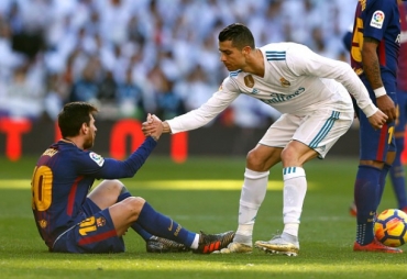 Dua Megabintang Sepakbola C. Ronaldo dan Messi