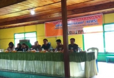 Reses kali ini dipimpin langsung oleh Ahmad Bursani dan didampingi anggota DPRD