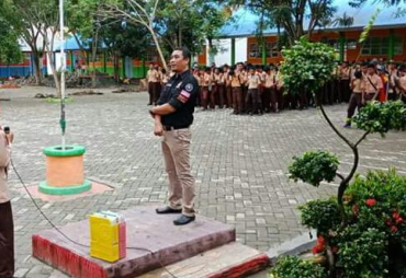 Komisioner KPU Lutra Devisi Logistik Srianto