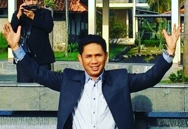 Elfahmi Lubis Pengamat Politik