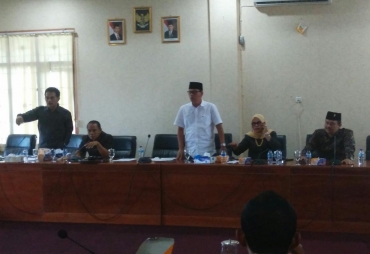 Suimi Fales Tidak Terima Ketika Bardin Menunjuk Anggota Dewan