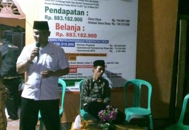 Pemaparan Kades mengenai Dana Desa