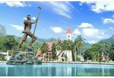 Terbengkelainya proyek air mancur di Kolam Makale