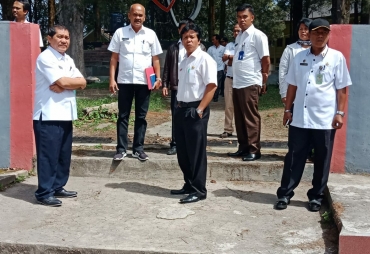 Bupati saat Dalam peninjauan Taman mejuah Juah
