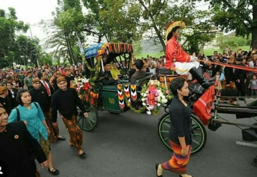Tampak Masyarakat Antusias Mengikuti jalannya acara 
