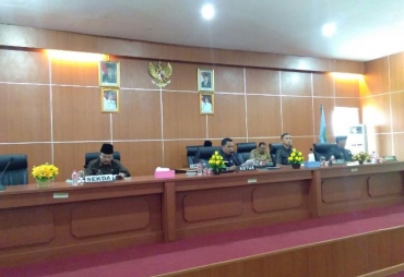  DPRD Benteng Tentang Raperda Inisiatif Tenaga Kerja Lokal dan Raperda Tentang Perpu No 01 tahun 2015