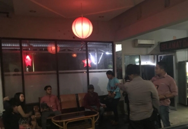 Tampak Tim Biawak amankan terduga PSK