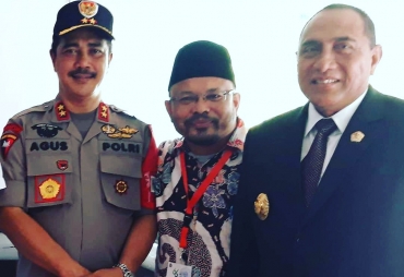 Ket ft : Roy Fachraby Ginting bersama Kapoldasu dan Gubernur