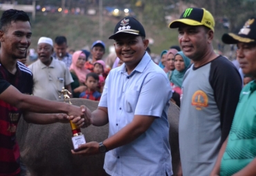 Kampar - Setelah berjuang selama beberapa hari, akhirnya tim Sepak Bola Desa Pulau Terap, Kecamatan Kuok, Kabupaten Kampar, Provinsi Riau Menjadi Juara 1 pada Opent Turnamet IPDRS Cup dalam rangka memeriahkan hari jadi Republik Indonesia ke-74 dan Hari Jadi Ikatan Pemuda Desa Ranah Sungkai (IPDRS) ke- 22 yang digelar di Lapangan desa Ranah Sungkai,Kecamatan XIII Koto Kampar  Pada partai Sepak bola IPDRS Cup tersebut, club Putra II (Pulau Terap) Vs Club Gapempras (Tuan Rumah). Dan berhasil di menangkan oleh 