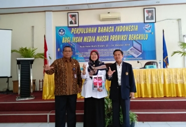 Kantor Bahasa Bengkulu Gelar Penyuluhan Bahasa bagi Para Insan Media