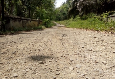Bupati Mian 'Abaikan' Jalan Penghubung Antar Desa