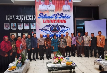 Bupati Karo Terkelin Brahmana melakukan launching smart city kabupaten Karo