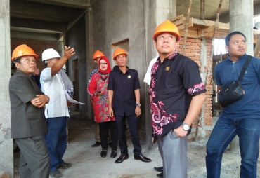 Sidak Pembangunan Berendo Dewan Minta Pembangunan Dipercepat