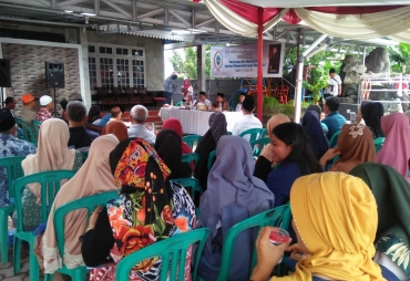 Suasana Reses Heri Manto di Kediamannya