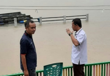 Kades Merangin Tinjau Sungai Kampar