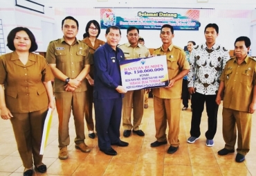 Pemkab Karo Berikan Hadiah Bagi BUMDes Terbaik