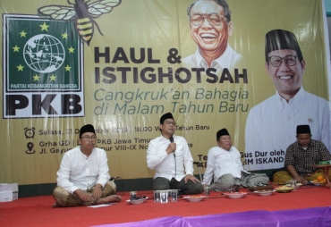 Malam Pergantian Tahun Menteri Halim Gelar Doa Bersama di Jatim