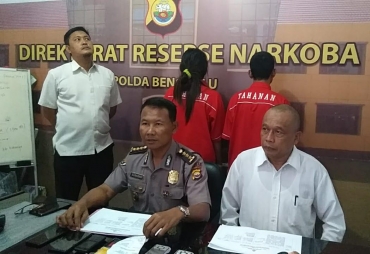 Ditresnarkoba Bekuk Pasutri Pengedar Sabu