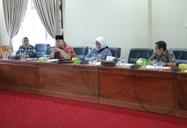 Komisi III Hearing Bersama Disprindag Guna Prioritaskan Perbaikan Tera