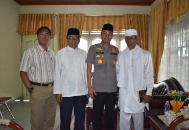 Kapolres Kampar Silaturrahmi ke Pimpinan Pondok Pesantren Daarun Nahdhah Thayabib