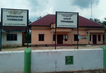 Camat Agung Sayangkan Perilaku Kepala Tiyuh yang Tidak Disiplin