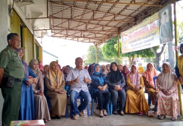 Reses di Simpang Kandis Sumardi Terima Keluhan Terkait Iuran BPJS