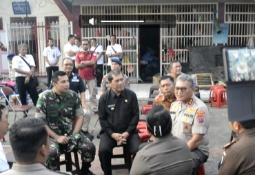 Bupati Karo Dampingi Kapolda Tinjau Rutan Kabanjahe