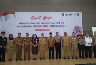 Dorong Pertumbuhan Desa Gubernur Rohidin Raker Bersama Kades se-Provinsi