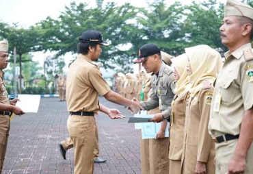 425 ASN Pemkab Madiun Naik Pangkat
