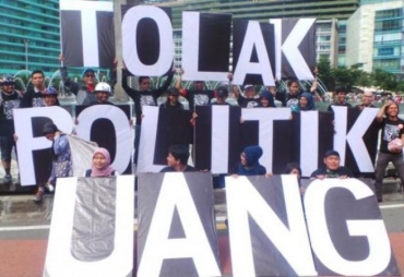 Jiwa Muda Kalah Dengan Gaya Money Politik Tua