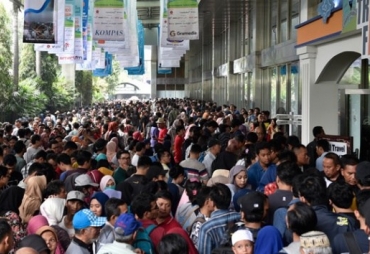 KAI Batalkan Kenaikan Tarif Kereta Ekonomi