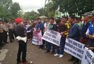 Puluhan Masyarakat Padang Bano, Tuntut Penetapan Tapal Batas