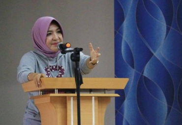 Wawalikota Bengkulu memberikan sambutan pada apel gabungan dalam rangka memeriahkan hari ulang tahun ke-72 proklamasi kemerdekaan Republik Indonesia tahun 2017 di Aula Kantor Walikota