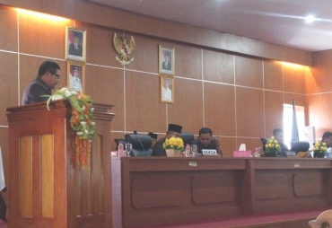 Dewan Perwakilan Rakyat Daerah Bengkulu Tengah melaksanakan Rapat Paripurna