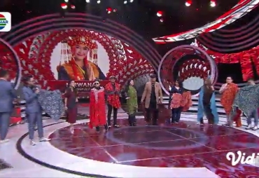 Tampak Para Juri Lida Mengenakan Kain Batik Besurek